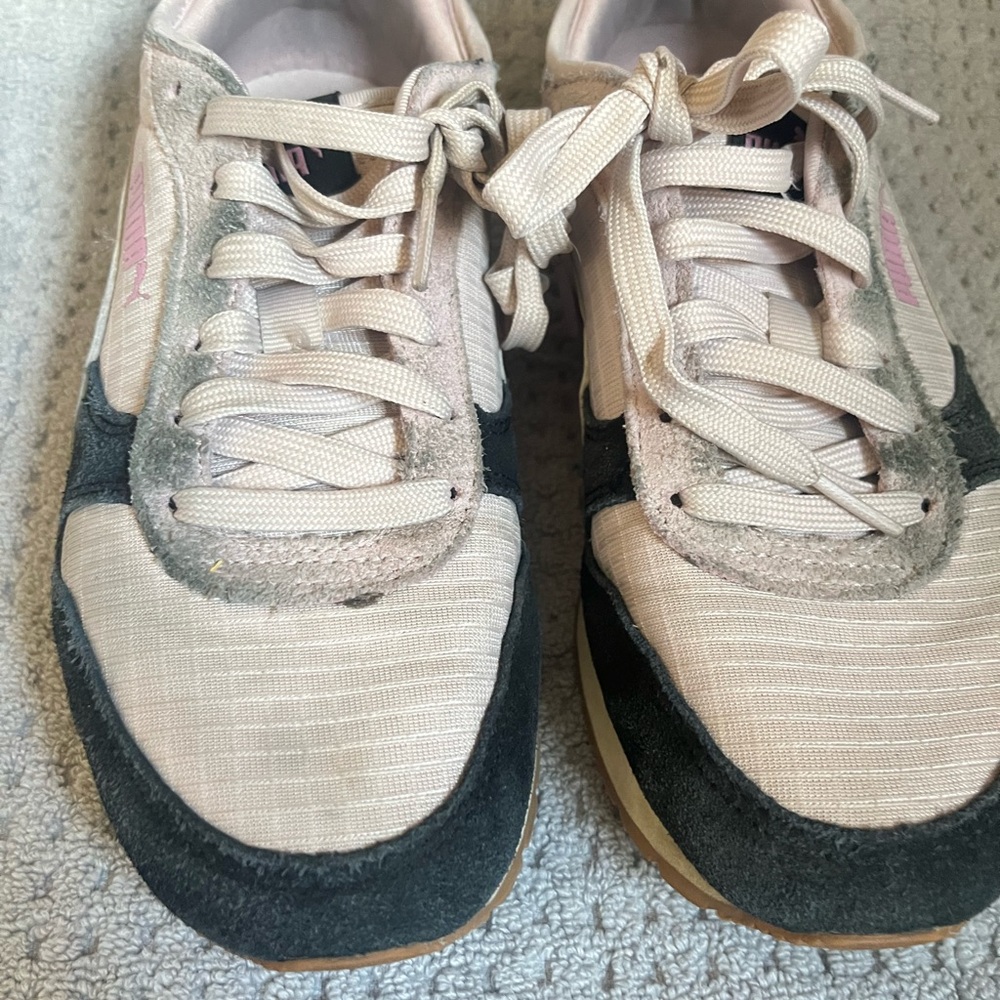 Puma Kids Sneakers in Pink and Gray